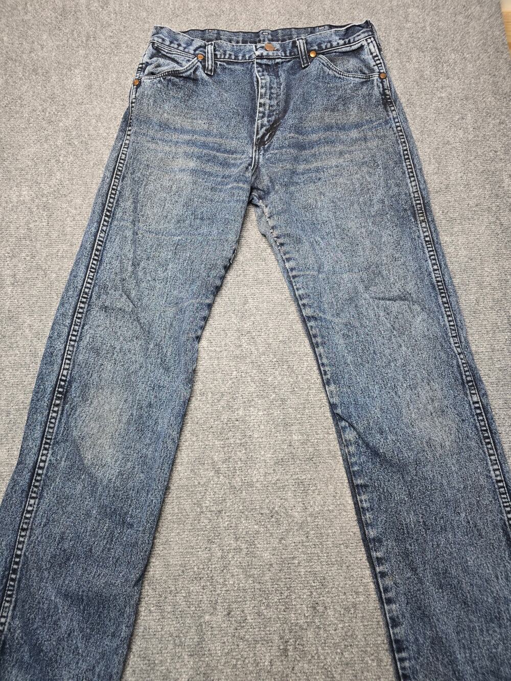 Vintage Wrangler 13MWZ Jeans Mens 30x32 USA Acid Wash Cowboy Cut Western